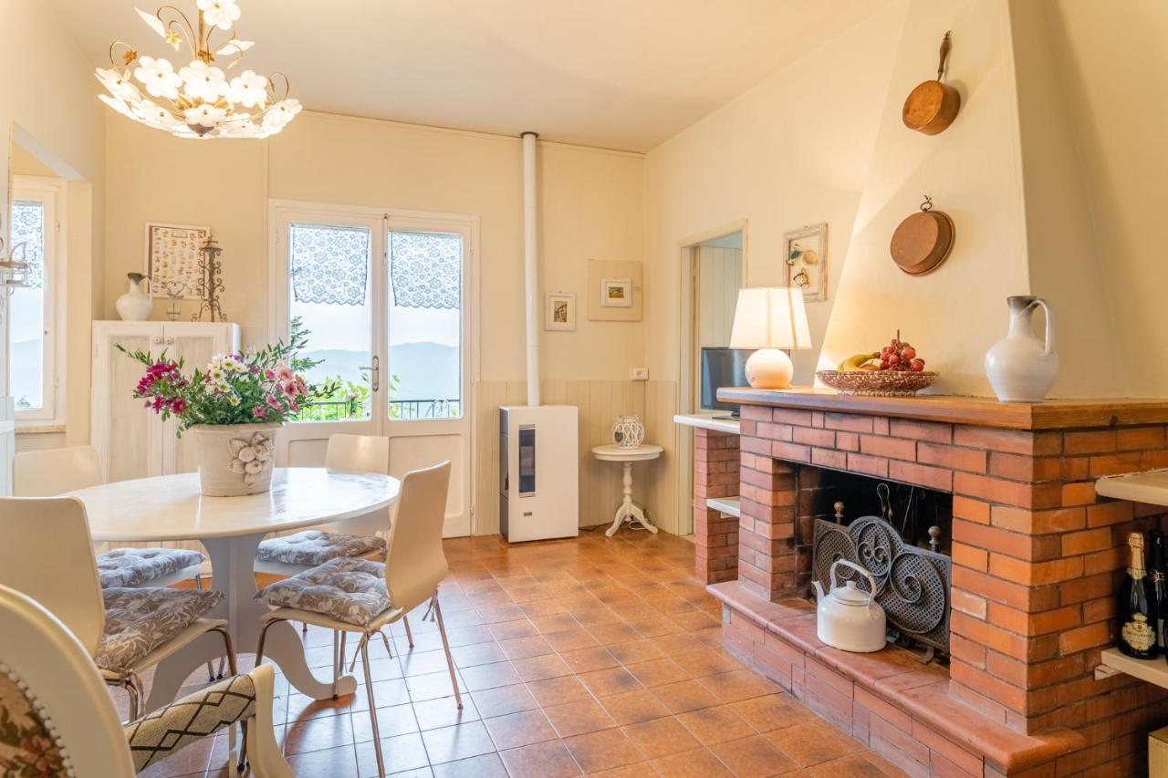Appartement Sassi Scritti - Acero Montano à Montefegatesi Extérieur photo